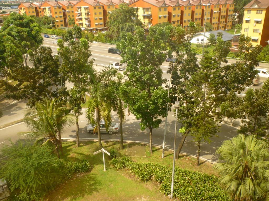 Hotel Sri Sutra - Bandar Sunway 3 페탈링자야 외부 사진